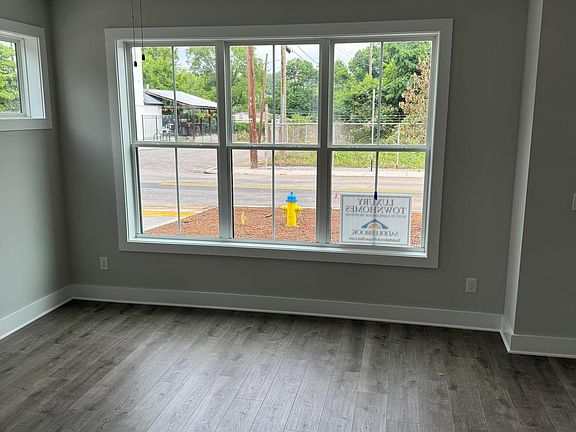 3rd image of 1400 Island Home Ave