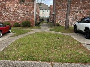 4421 Kent Ave, Metairie, LA 70006
