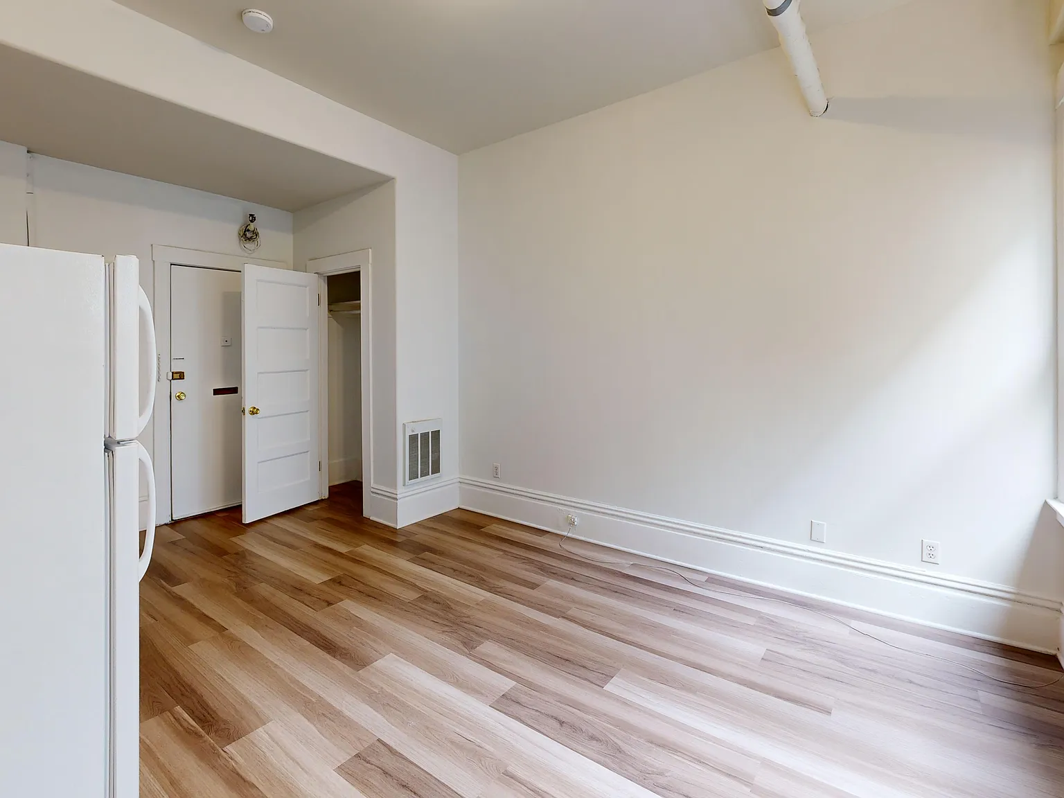 947 Bush Street — Photo 4