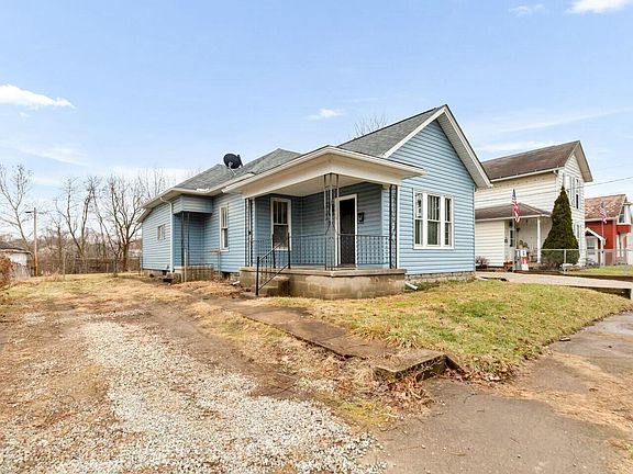 3rd image of 39 Western Ave