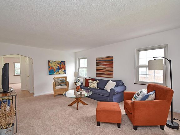 4th image of 5276 Leona Dr
