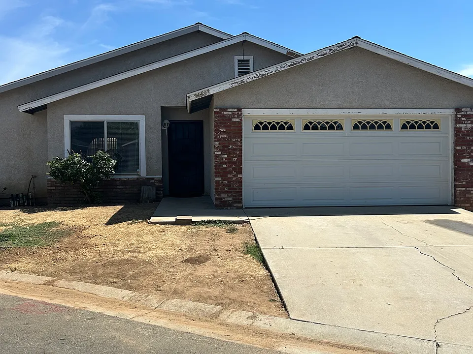 34591 Amberwood Pl