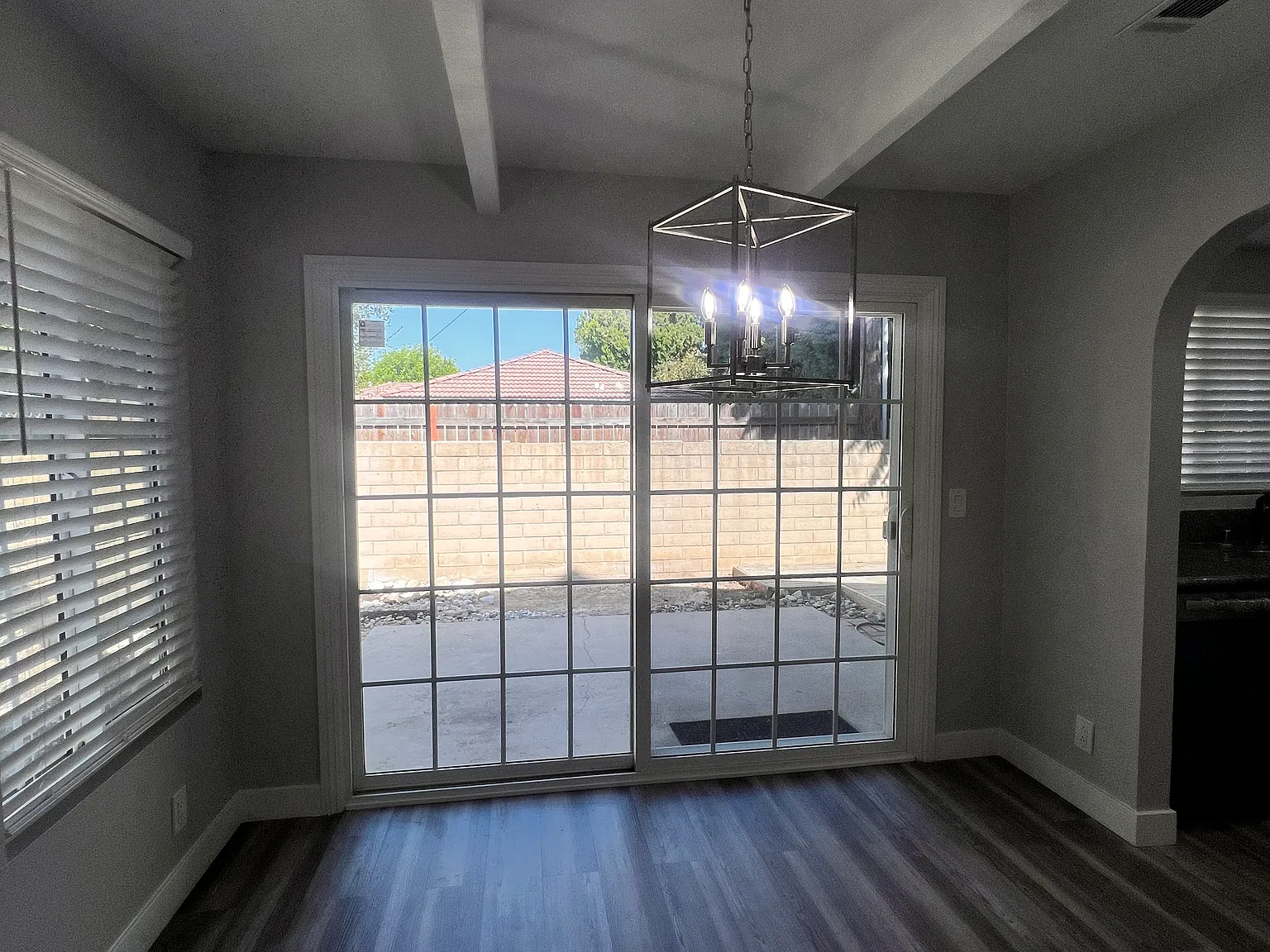 2 bed, 1200 sqft, $2,800 — Photo 3