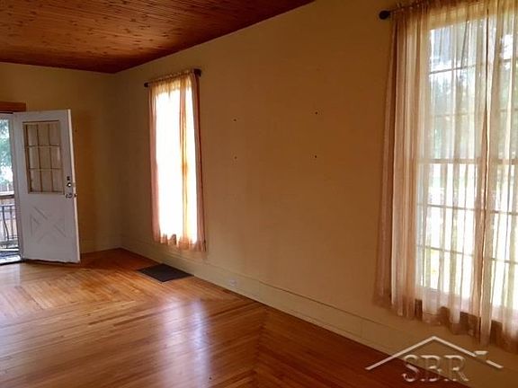 5th image of 8 Brian Scott Pl