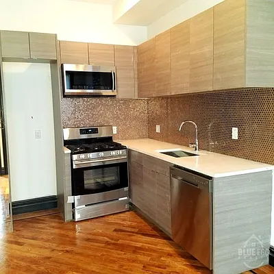 Rented by Blue Egg Realty Corp | media 2