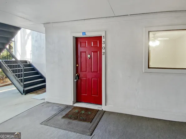 1302 Old Hammond Chase, Sandy Springs, GA 30350