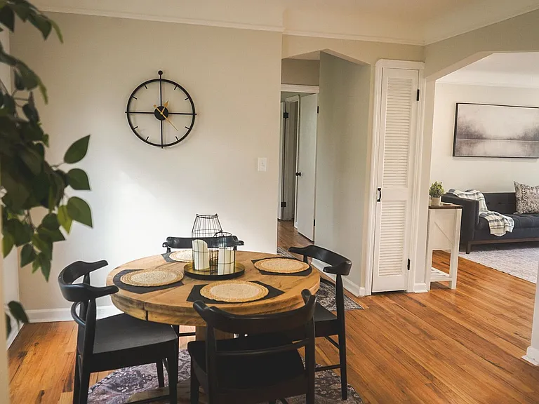 Full Sized formal dining room
Hardwood Floors