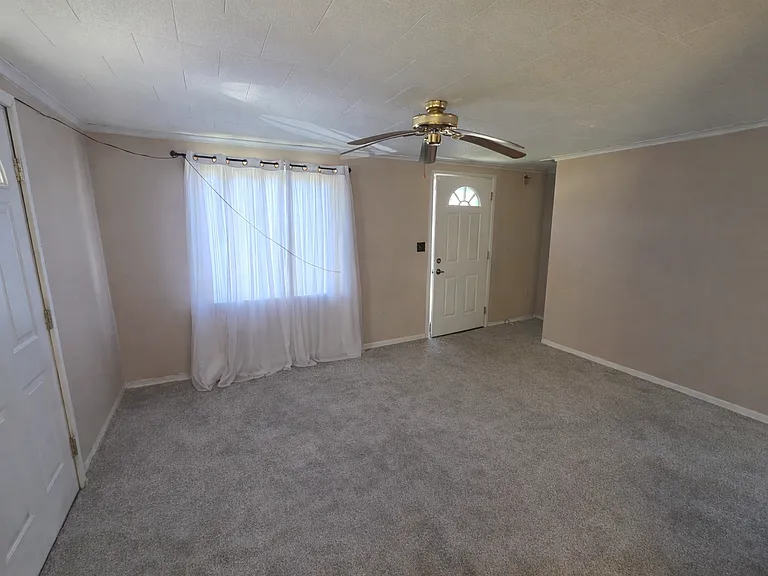 753 East Dr — Photo 6