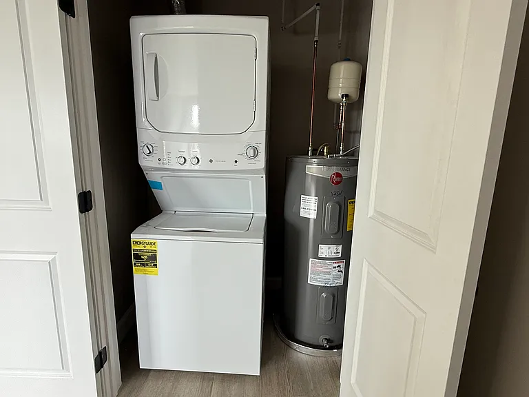 791 Broadway #407 — Photo 8