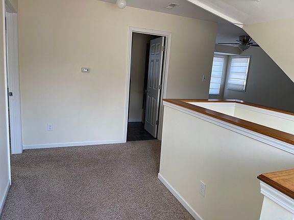 5th image of 7411 Bruno Ave