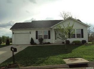 206 Buckinghorse Dr, Farmington, MO 63640