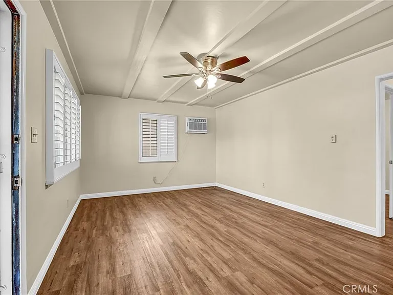 6707 Cleon Ave — Photo 12