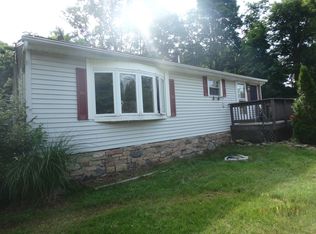 19 N Shore Dr, Sussex, NJ 07461