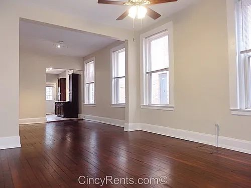 2nd image of 984 Paradrome St Unit B