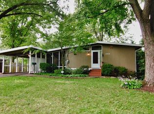 2924 Meadow View Rd, Falls Church, VA 22042