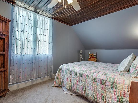 5th image of 13519 Lambert Ln