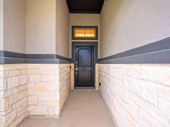 4th image of 19218 Jenny Creek Ct
