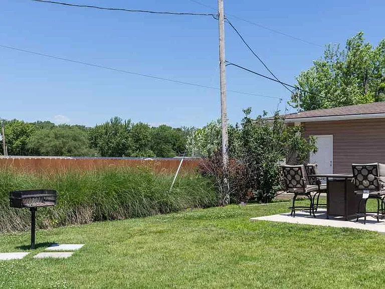 Lakeview Terrace — Photo 4
