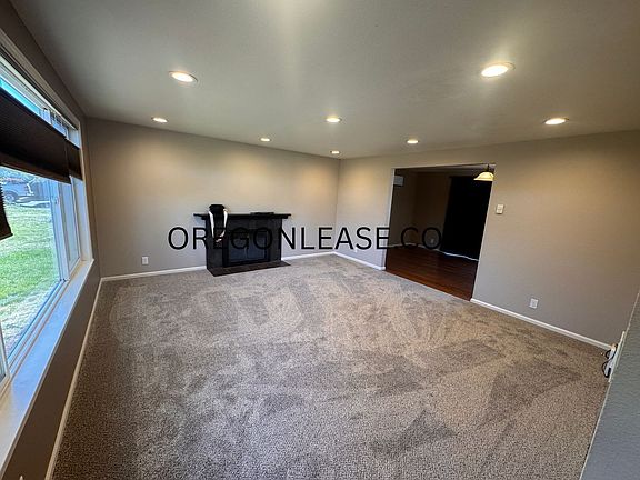 3rd image of 1710 Rambling Dr #1