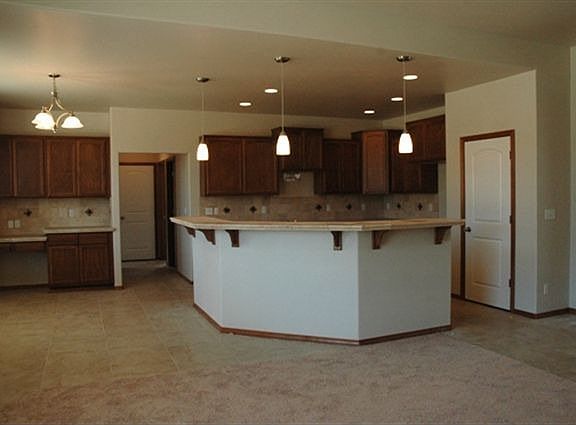 3rd image of 3731 Hazelwood Dr