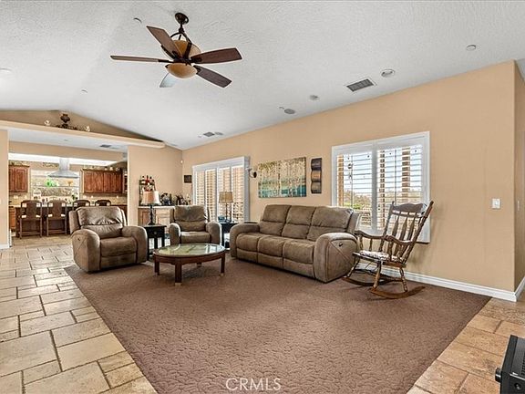 4th image of 10271 Clover Dr