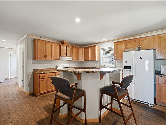 4th image of 13213 Hope Rd