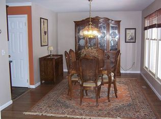 25 Bradford Ln, Plainsboro, NJ 08536