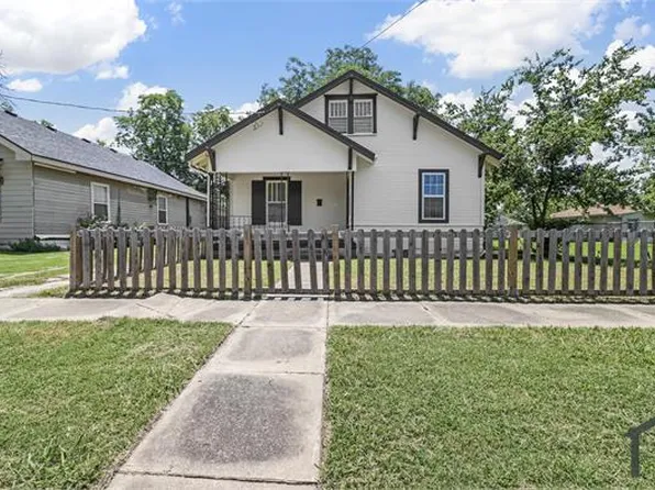 320 W Tennessee St, Sherman, TX 75090