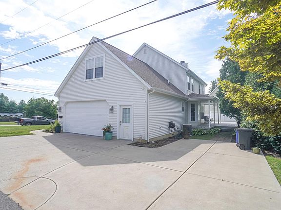 5th image of 101 S 2nd St Lot 35