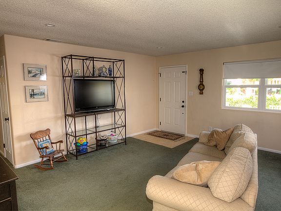 5th image of 15566 Del Norte Ave