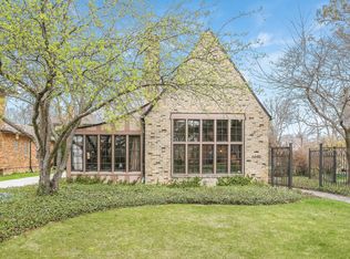 6846 3rd Ave, Kenosha, WI 53143