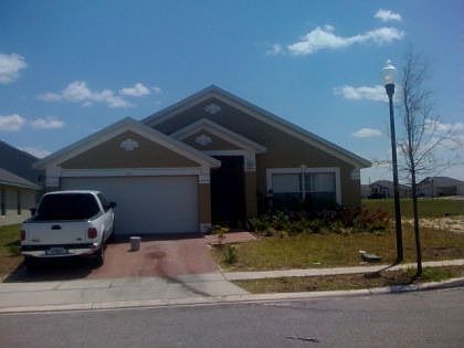 1st image of 401 Ashley Pl