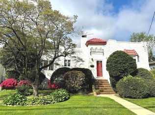 90 Lincoln Blvd, Merrick, NY 11566