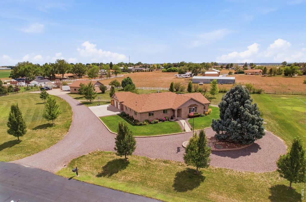 3919 Surrey Ridge Dr