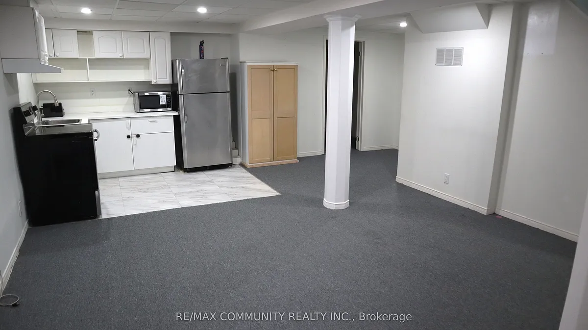 Building Photo - 1556 Dellbrook Ave #BASEMENT