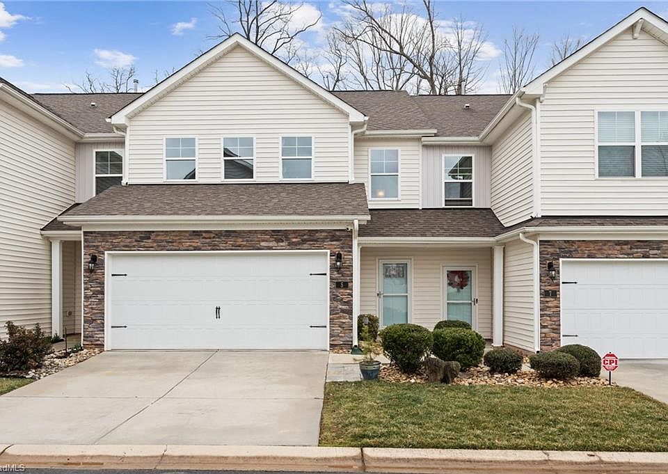 1st image of 5 Finley Ridge Way