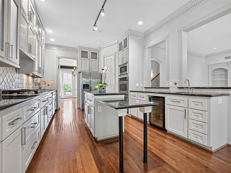 3515 Durness Way — Photo 11