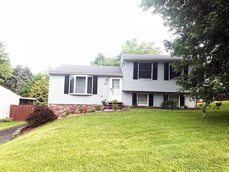 1st image of 3012 Amy Dr