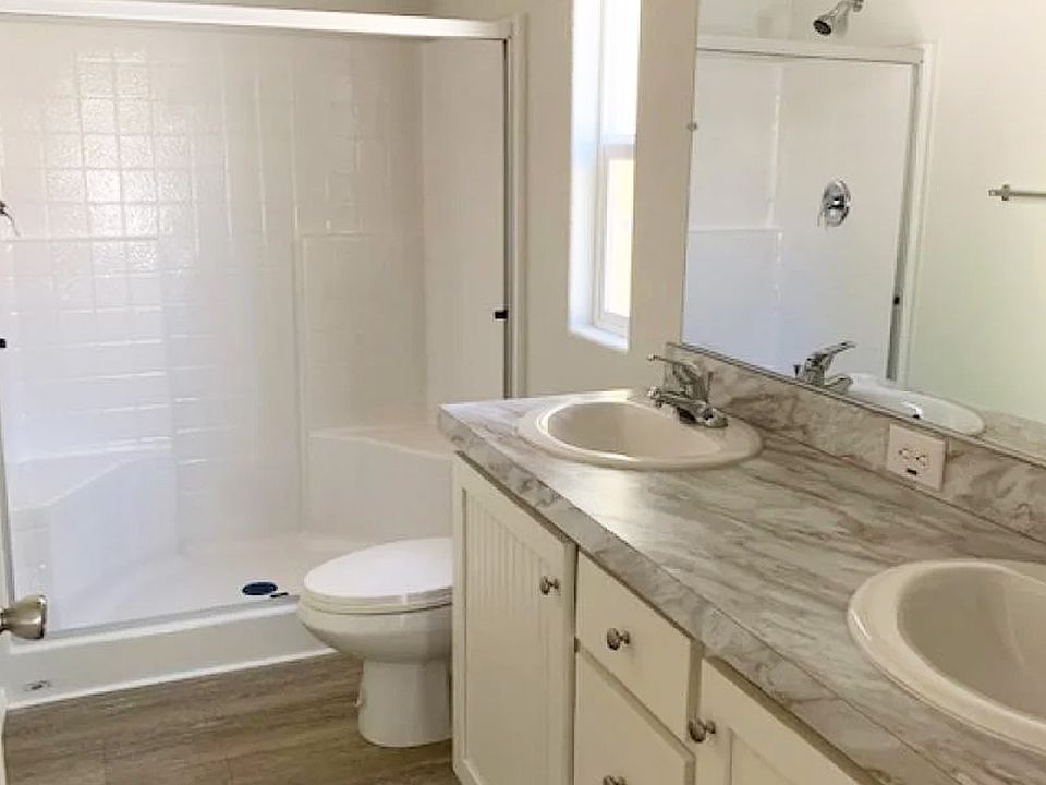 2nd image of 3805 Clear Acre Ln #6YVUMI