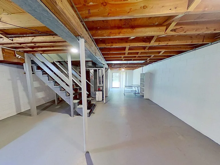 4306 50th St — Photo 11