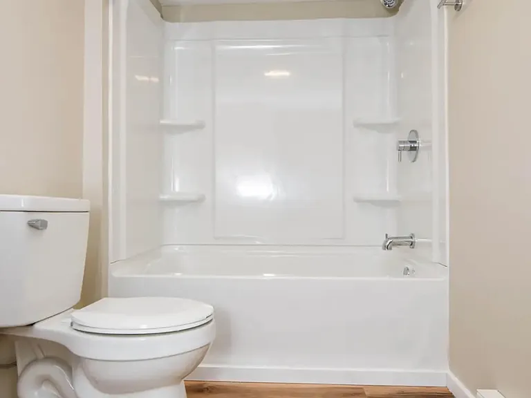 449 Moss St #1 — Photo 6
