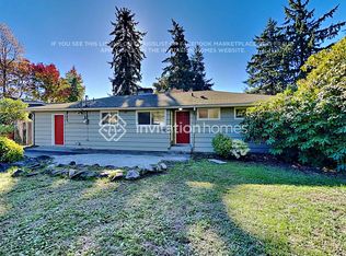 1105 SW 166th St, Seattle, WA 98166