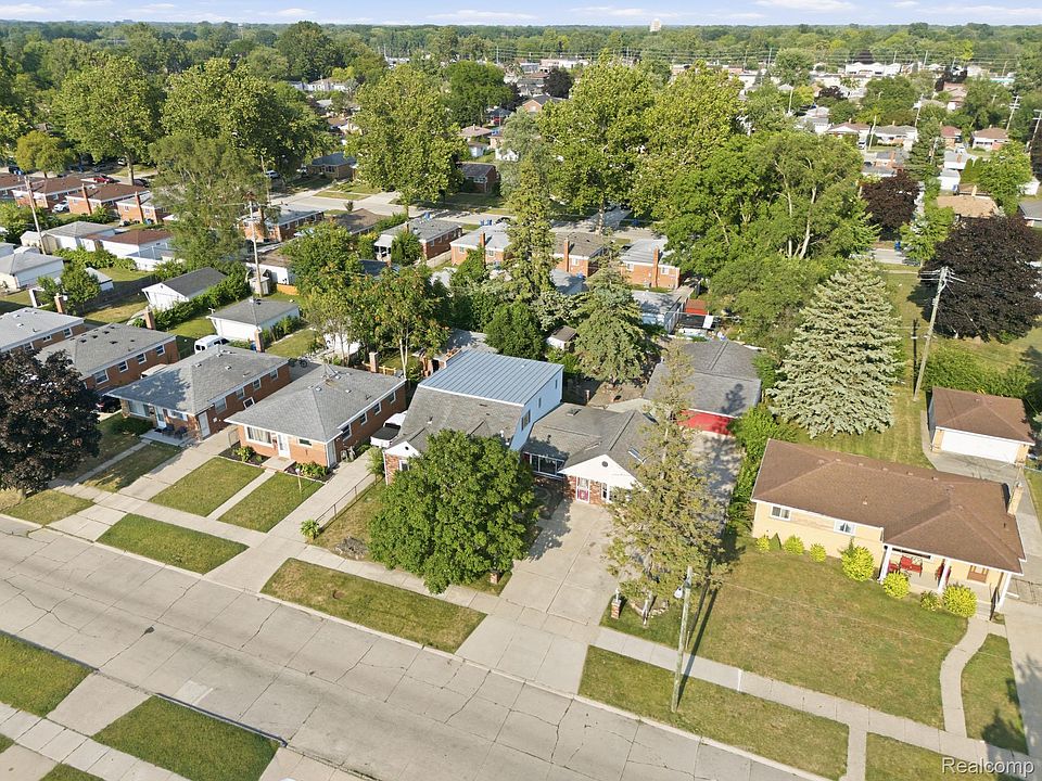6466 N Lafayette St, photo 4