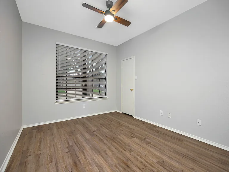 4144 Capstone Dr — Photo 19