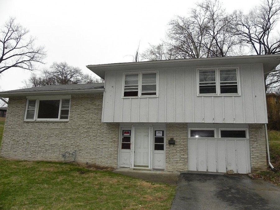 1st image of 2325 N 62nd St