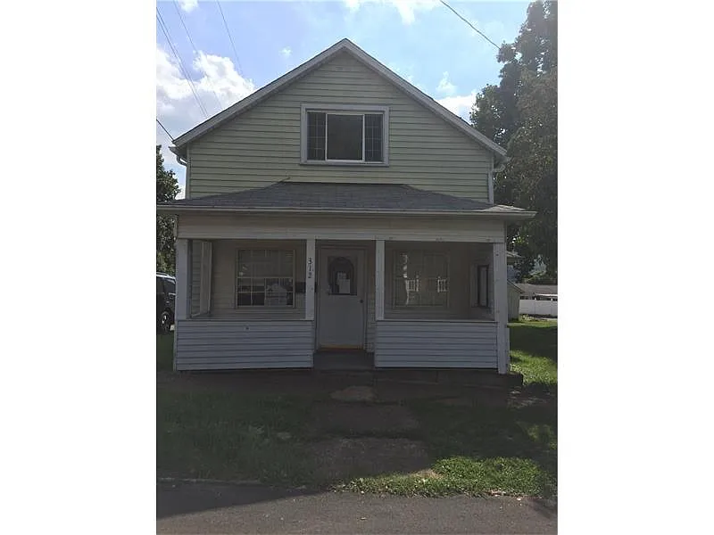 312 Harrison Ave photo 1