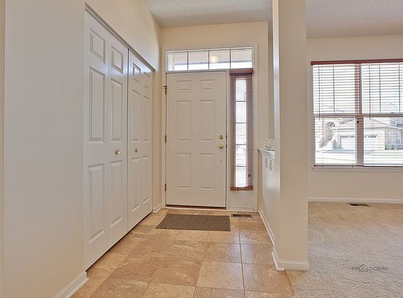 3rd image of 1931 Crenshaw Cir #1931