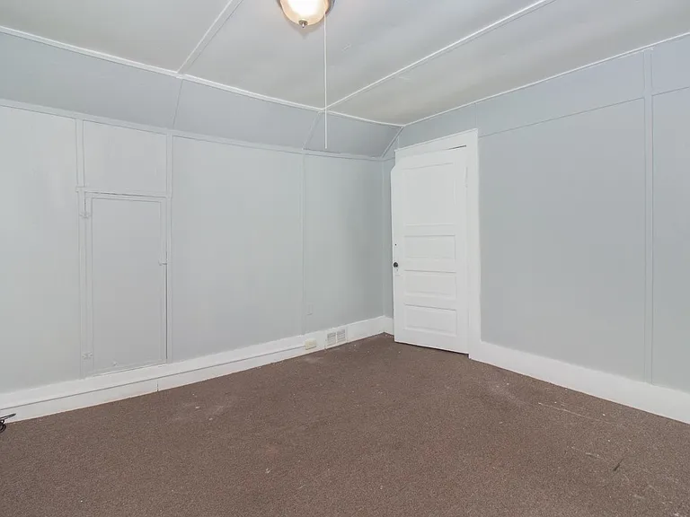 2901 Riverside Ave — Photo 11