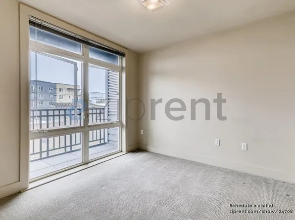 159 Denny Way, Seattle, WA