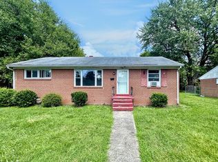 921 Faye St, Richmond, VA 23225